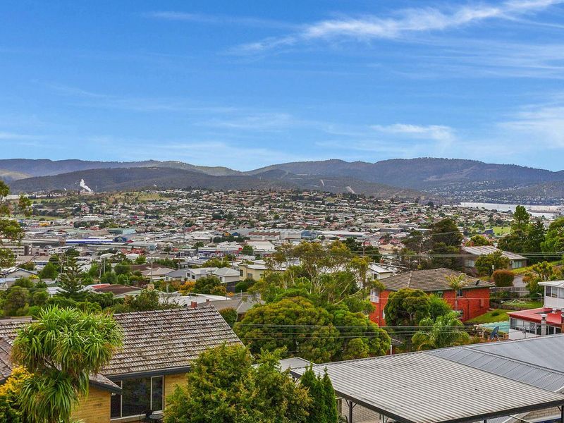 8 Beverley Grove, West Moonah, TAS, 7009