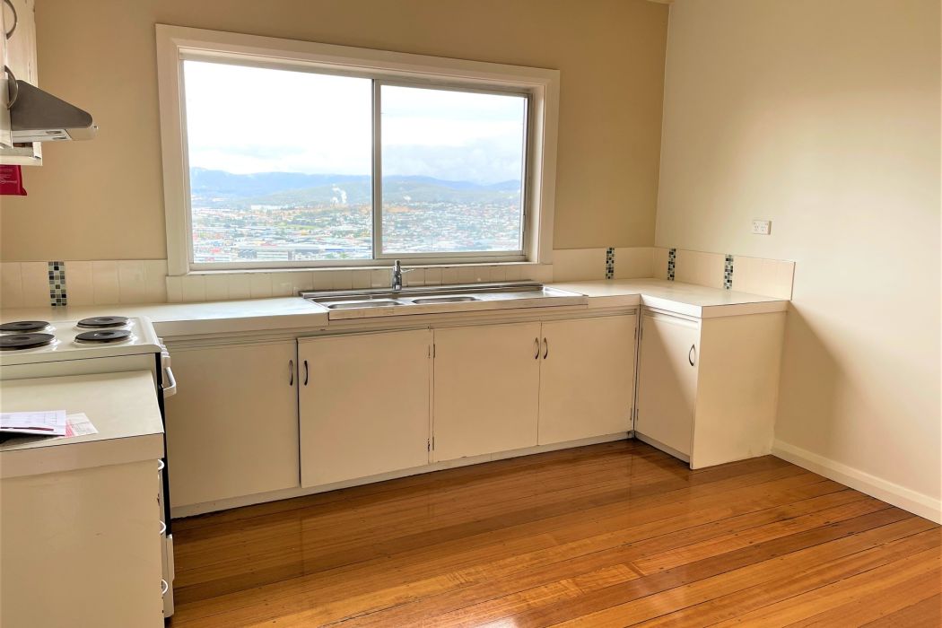 8 Beverley Grove, West Moonah, TAS, 7009