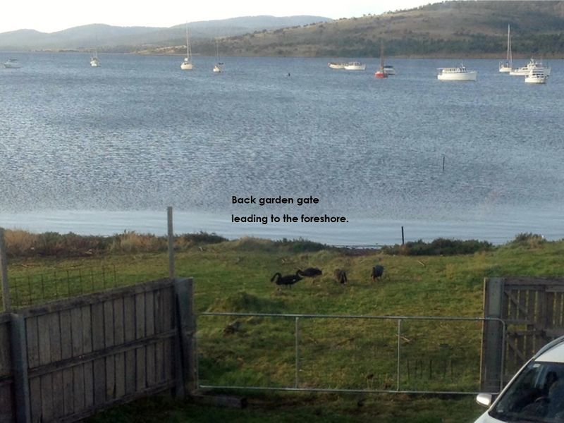 107 Arthur Highway, DUNALLEY, TAS, 7177