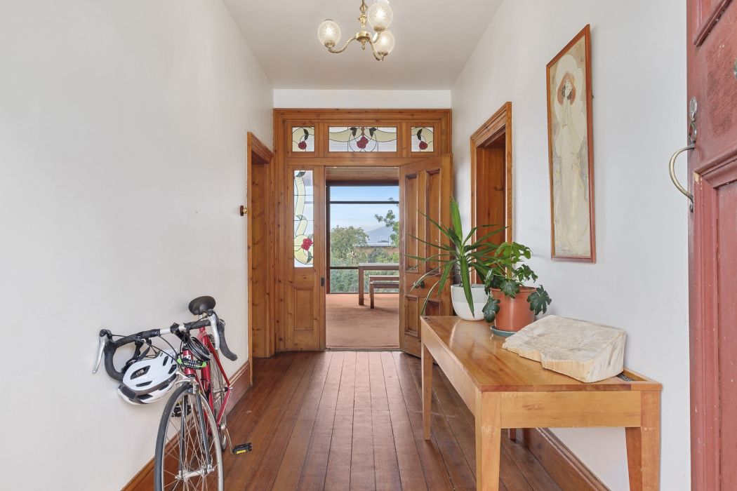 14 Mount Stuart Road, Mount Stuart, TAS, 7000