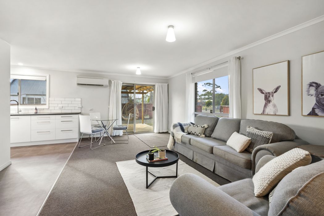 8 Nicholas Avenue, Dodges Ferry, TAS, 7173