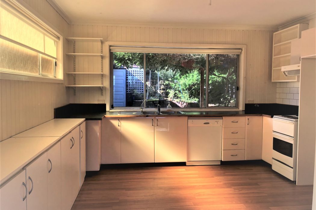 13 Raynors Road, Midway Point, TAS, 7171