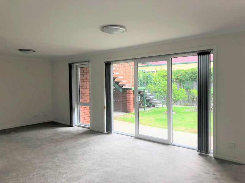 2-20 Lincoln Street, LINDISFARNE, TAS, 7015