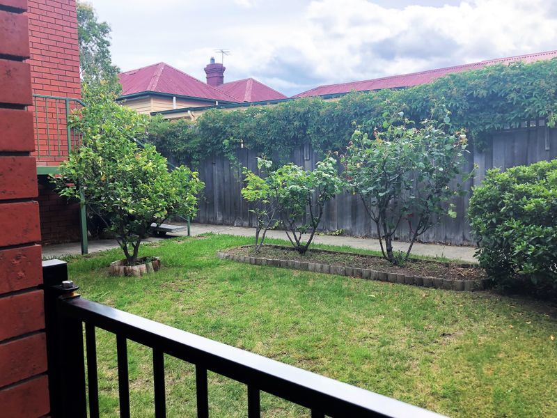 2-20 Lincoln Street, LINDISFARNE, TAS, 7015
