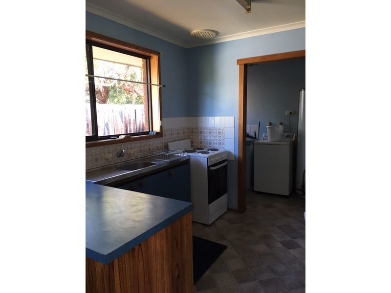 5 Nguna Street, DODGES FERRY, TAS, 7173