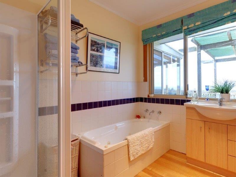 230 Bream Creek Road, BREAM CREEK, TAS, 7175