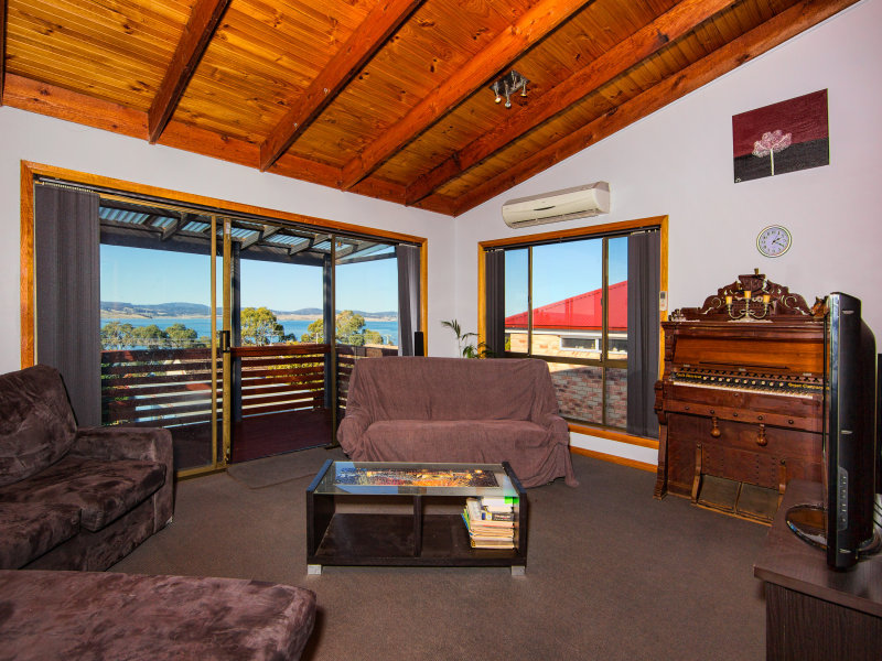 29 Third Avenue, MIDWAY POINT, TAS, 7171