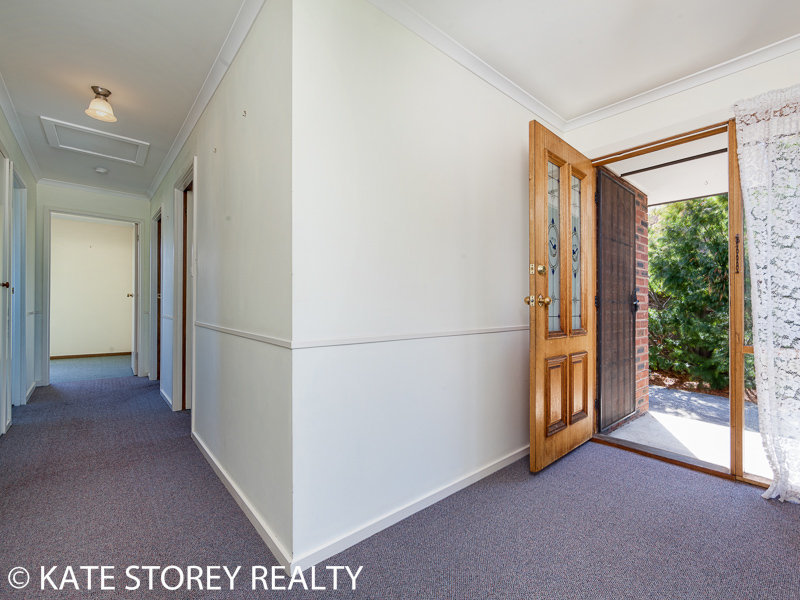 12 Sunhaven Court, MIDWAY POINT, TAS, 7171