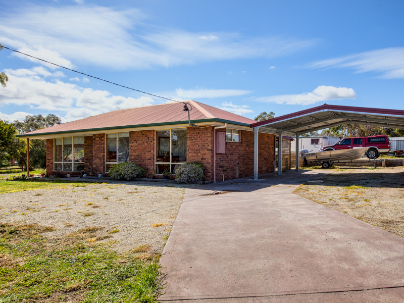 2 Riviera Drive, CARLTON, TAS, 7173