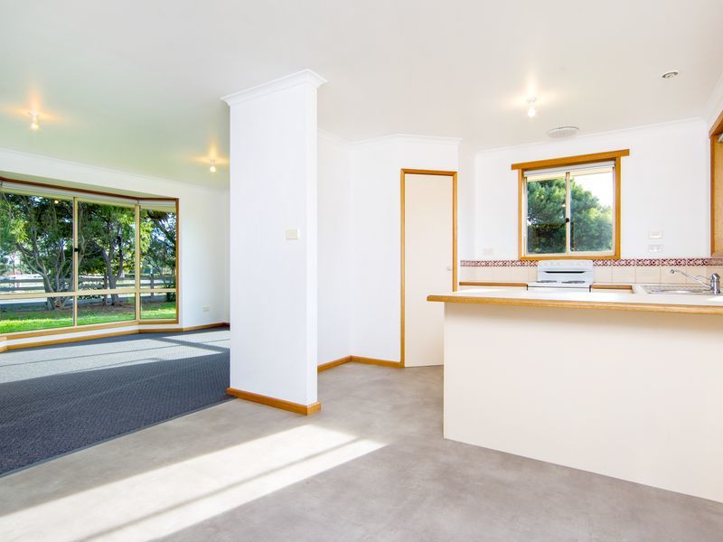 2 Riviera Drive, CARLTON, TAS, 7173