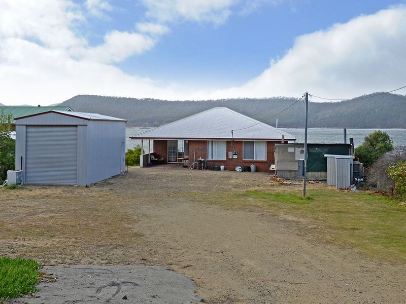 570 White Beach Road, WHITE BEACH, TAS, 7184