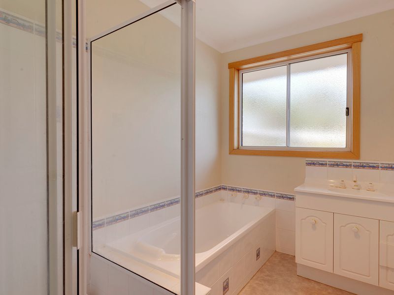 570 White Beach Road, WHITE BEACH, TAS, 7184