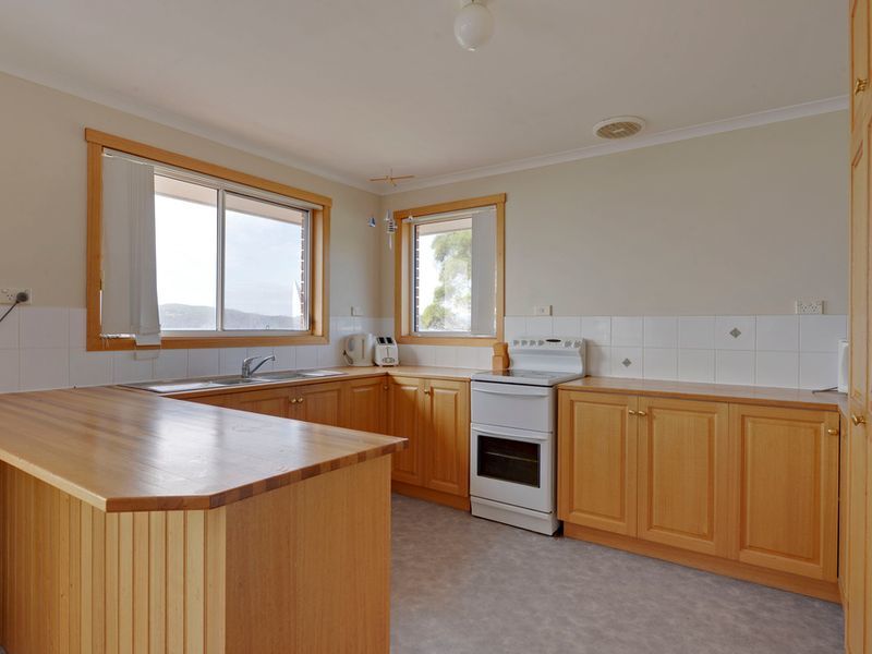 570 White Beach Road, WHITE BEACH, TAS, 7184