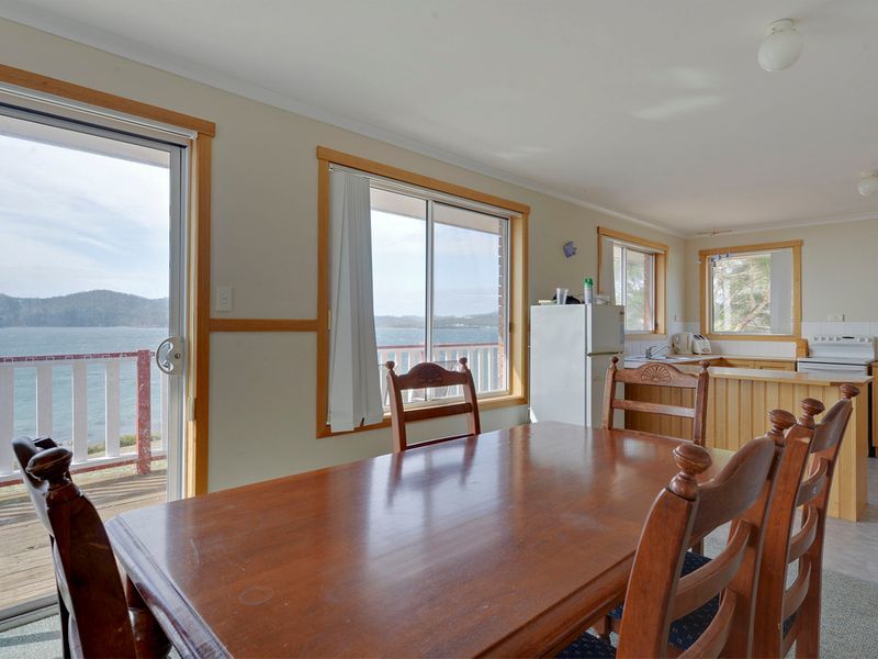 570 White Beach Road, WHITE BEACH, TAS, 7184
