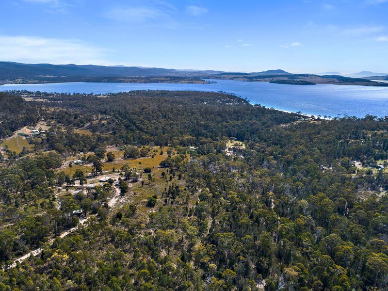 110 Happy Valley Road, SPRING BEACH, TAS, 7190