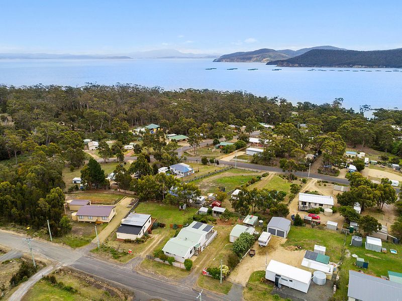 40 Skeggs Avenue, WHITE BEACH, TAS, 7184