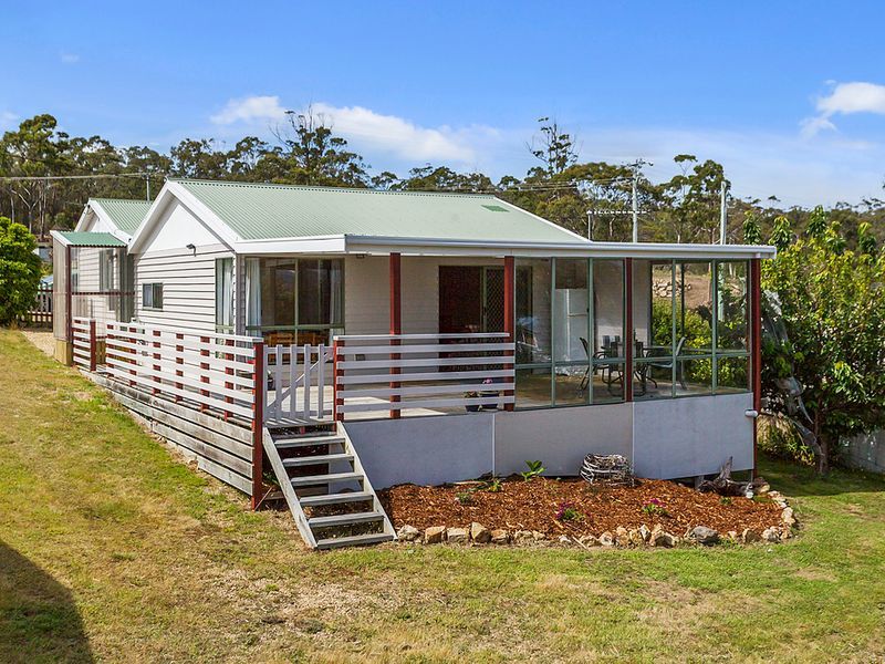40 Skeggs Avenue, WHITE BEACH, TAS, 7184