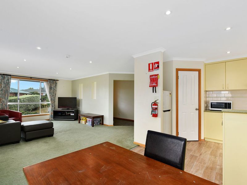 9 Antonio Court, KINGSTON, TAS, 7050