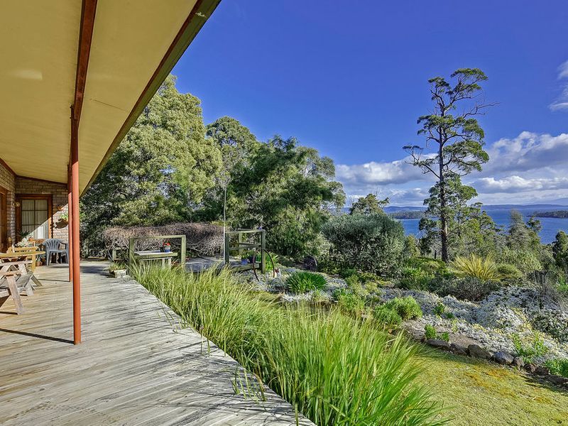 5631 Arthur Highway, EAGLEHAWK NECK, TAS, 7179