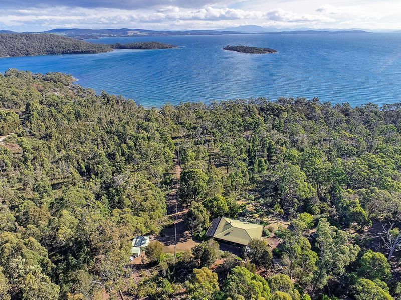 5631 Arthur Highway, EAGLEHAWK NECK, TAS, 7179