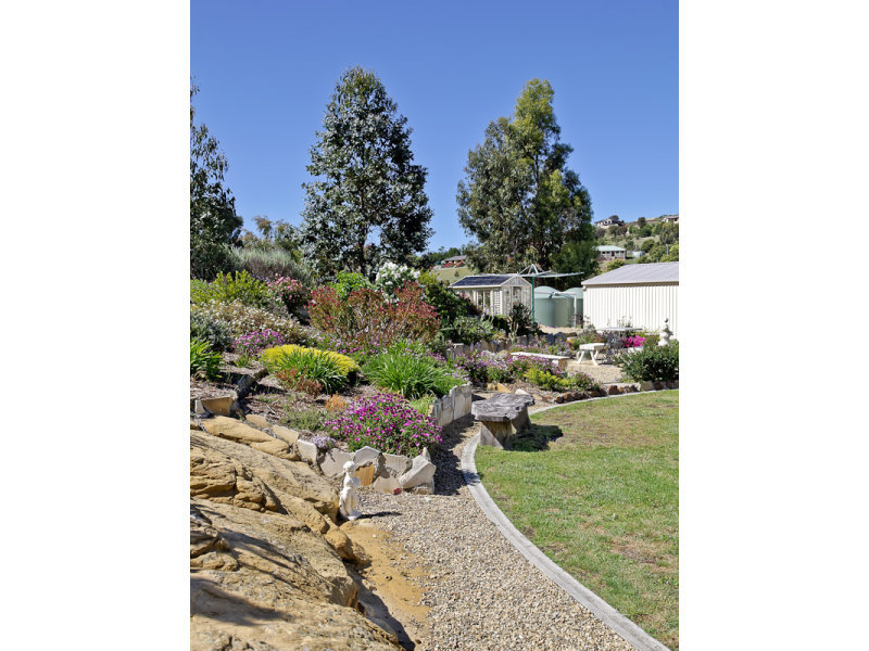 1 Sonya Court, LEWISHAM, TAS, 7173