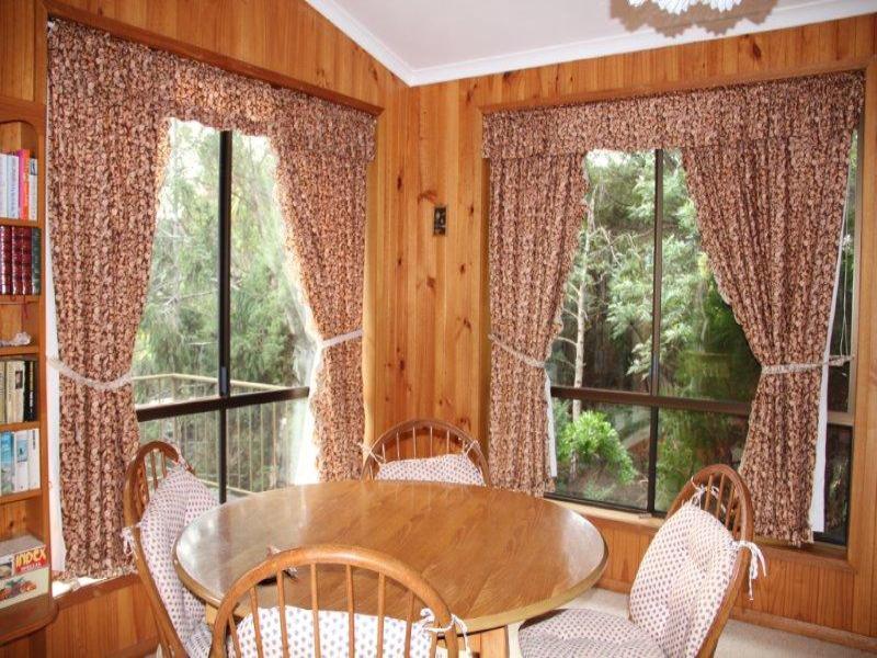 4 Lagoon Road, WHITE BEACH, TAS, 7184