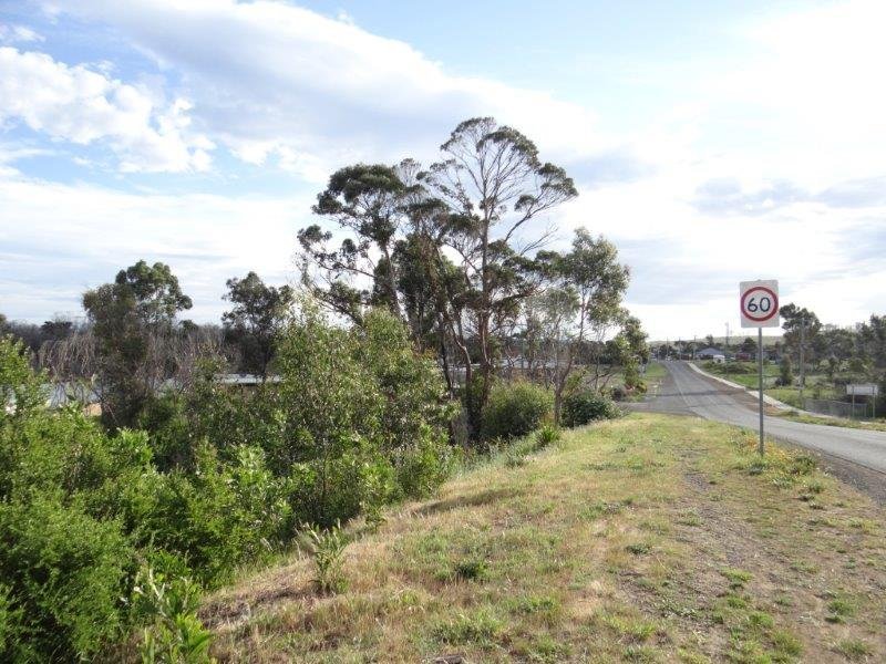 123-125 Arthur Highway, DUNALLEY, TAS, 7177