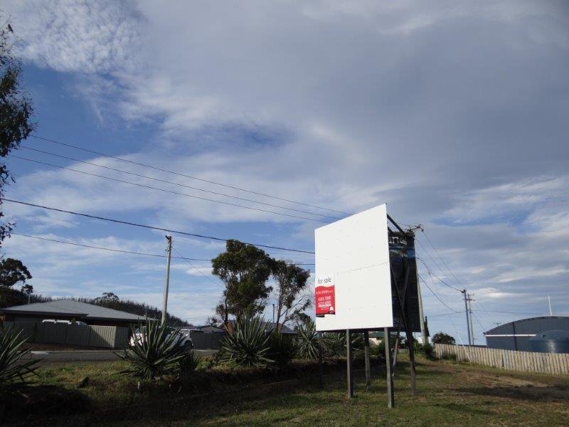 123-125 Arthur Highway, DUNALLEY, TAS, 7177