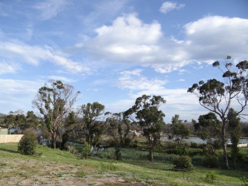 123-125 Arthur Highway, DUNALLEY, TAS, 7177