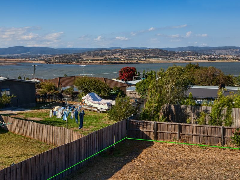16 Bryant Street, MIDWAY POINT, TAS, 7171