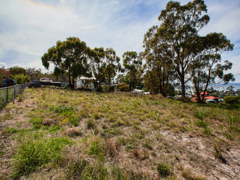 11 Boobyalla Street, PRIMROSE SANDS, TAS, 7173