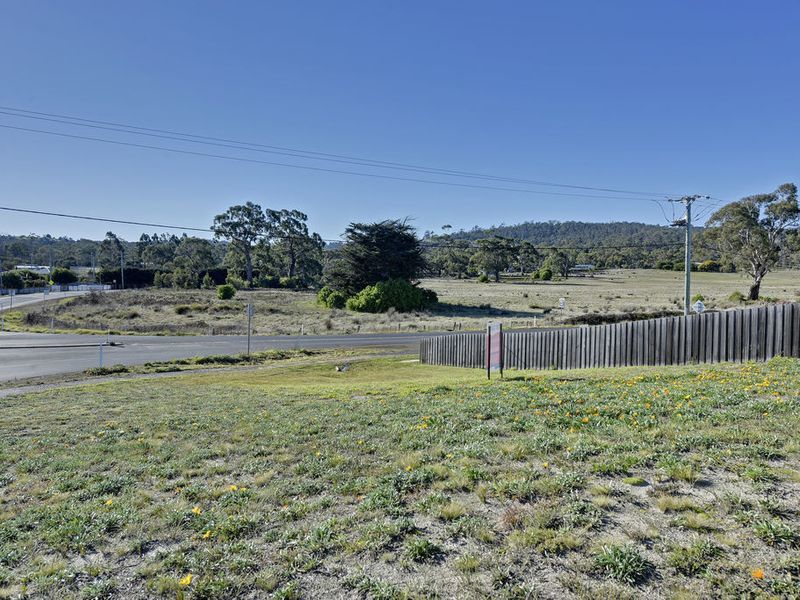 1-3 Carlton River Road, DODGES FERRY, TAS, 7173