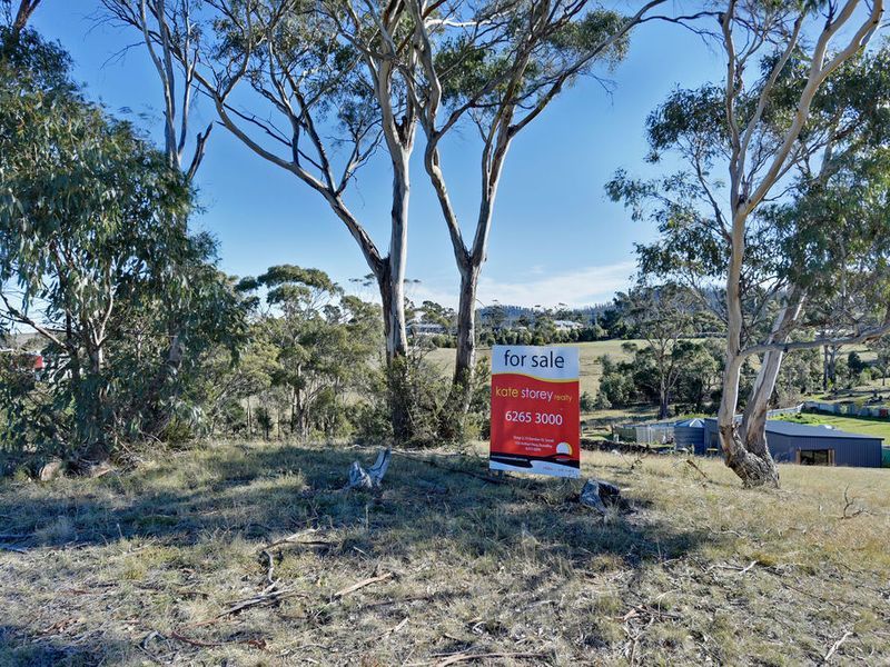 29 Bay Street, DUNALLEY, TAS, 7177