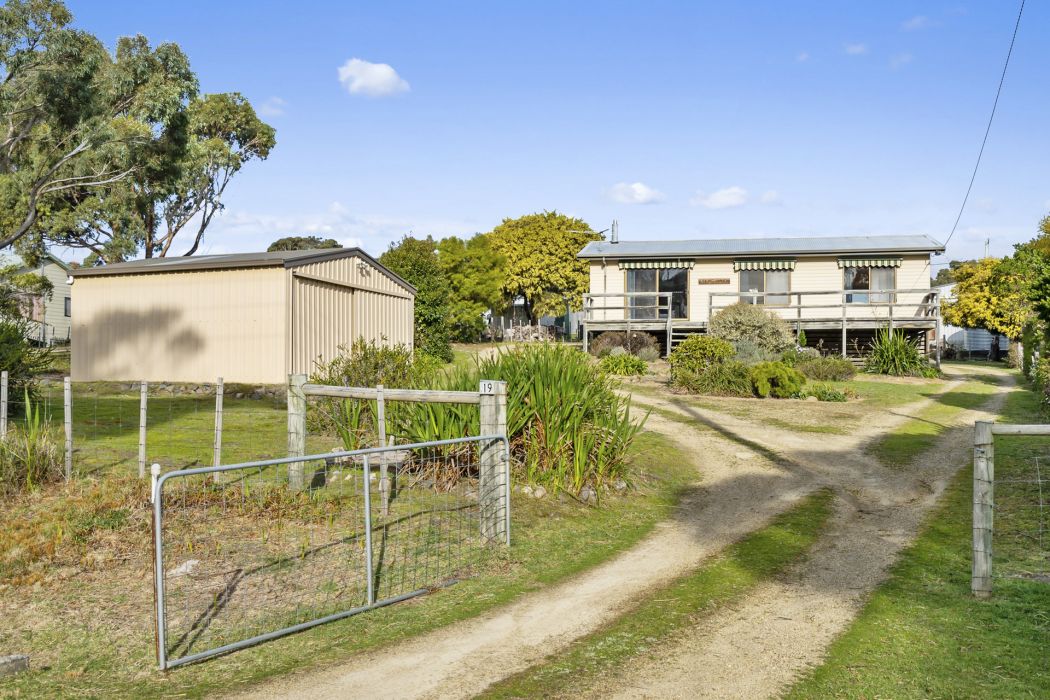 19 Fox Avenue, White Beach, TAS, 7184