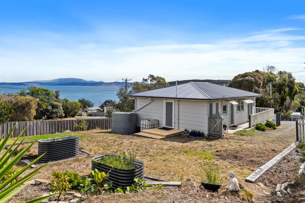 9 Rowan Avenue, Primrose Sands, TAS, 7173