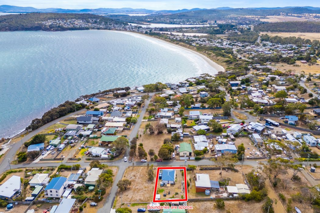 9 Rowan Avenue, Primrose Sands, TAS, 7173