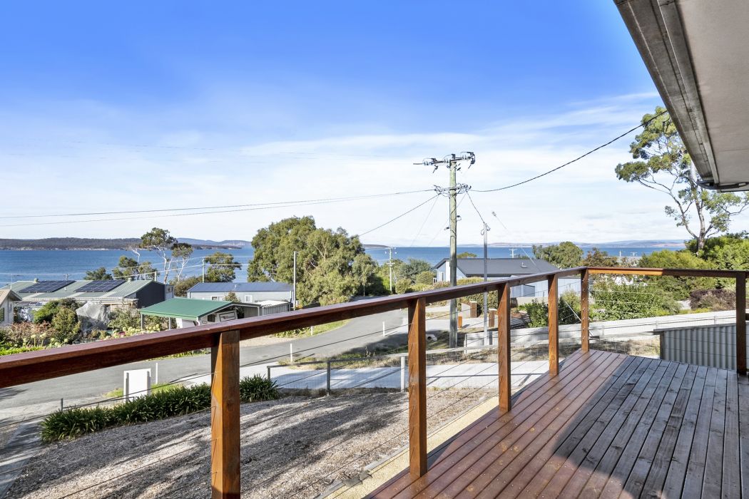 8 Lantana Place, Primrose Sands, TAS, 7173