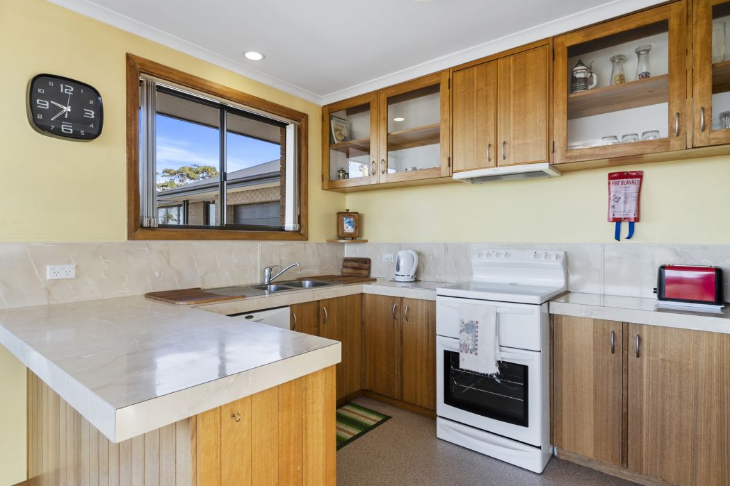 8 Lantana Place, Primrose Sands, TAS, 7173