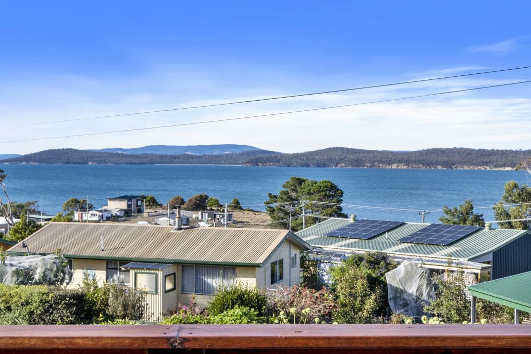8 Lantana Place, Primrose Sands, TAS, 7173