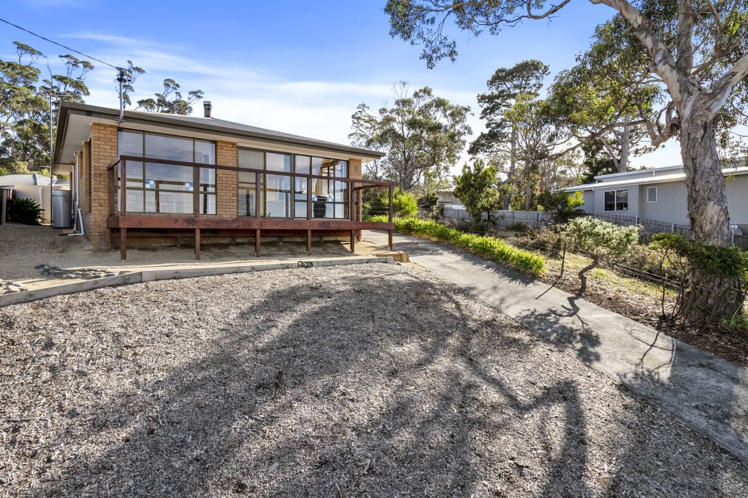 8 Lantana Place, Primrose Sands, TAS, 7173
