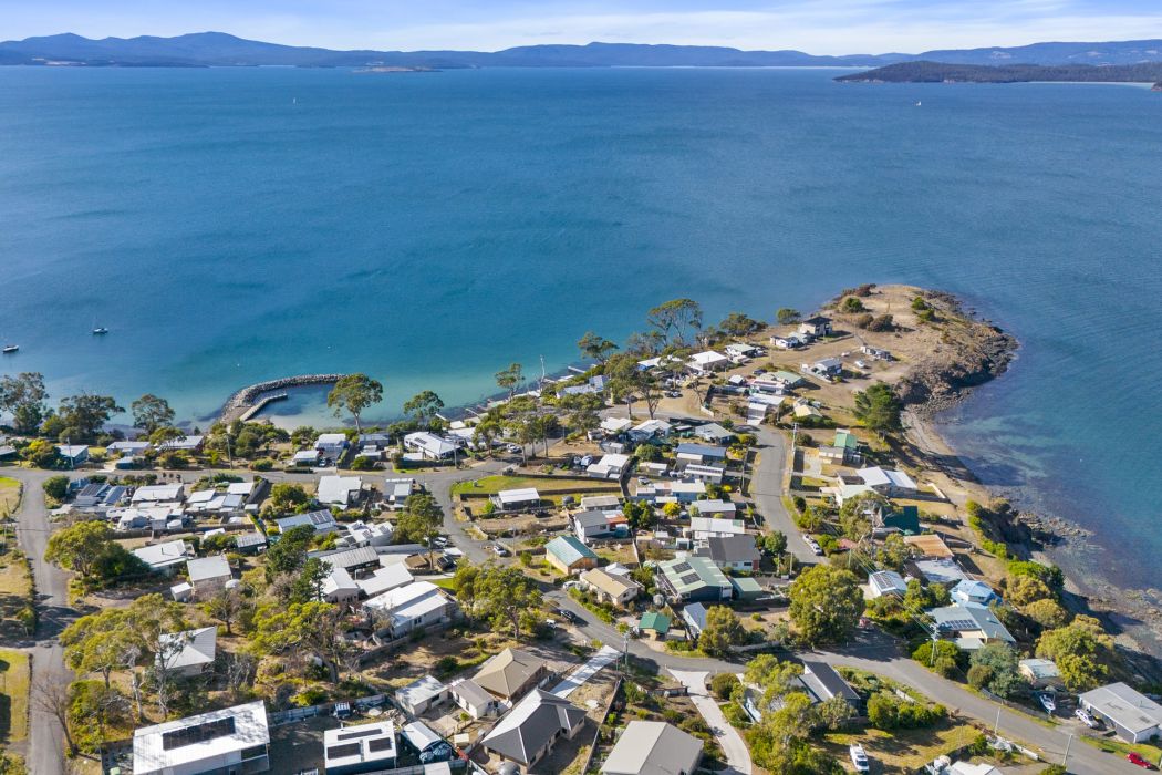 8 Lantana Place, Primrose Sands, TAS, 7173