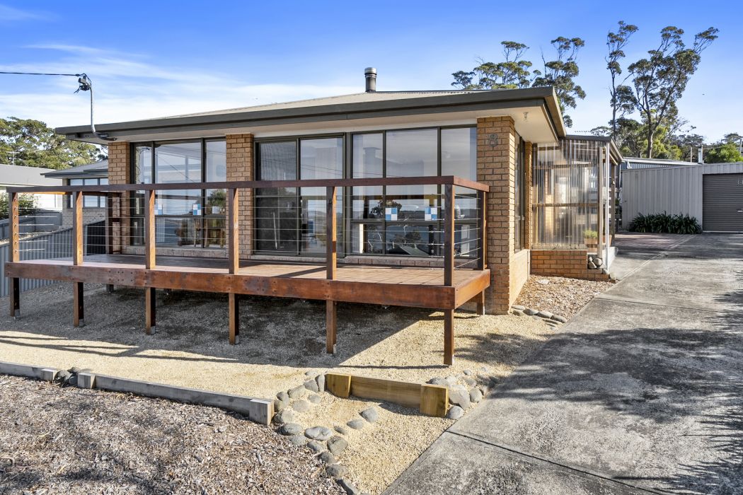 8 Lantana Place, Primrose Sands, TAS, 7173