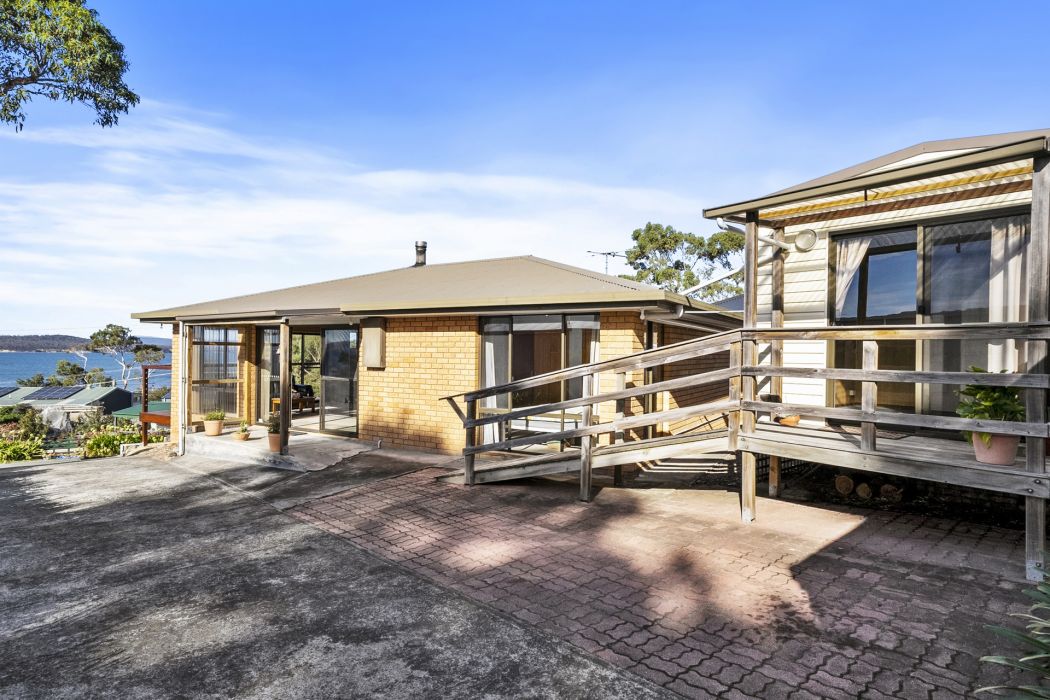 8 Lantana Place, Primrose Sands, TAS, 7173
