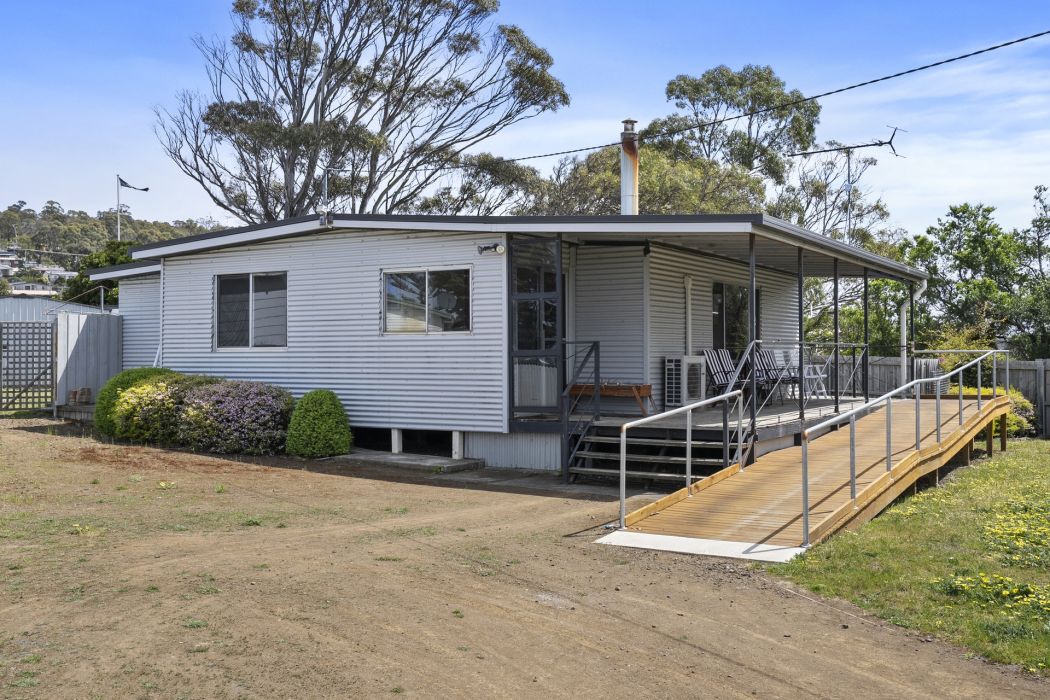 4 Curlew Street, Primrose Sands, TAS, 7173