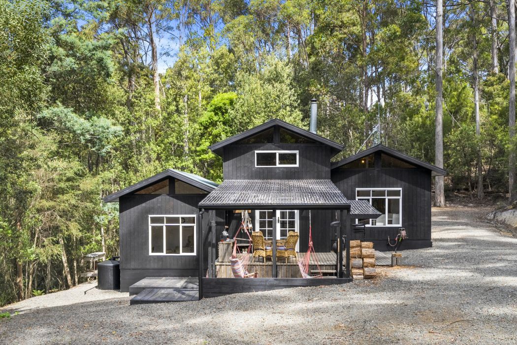 321 Pirates Bay Drive, Eaglehawk Neck, TAS, 7179