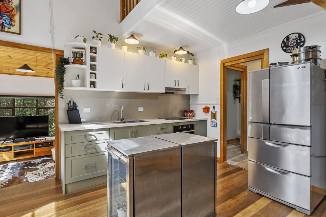 321 Pirates Bay Drive, Eaglehawk Neck, TAS, 7179