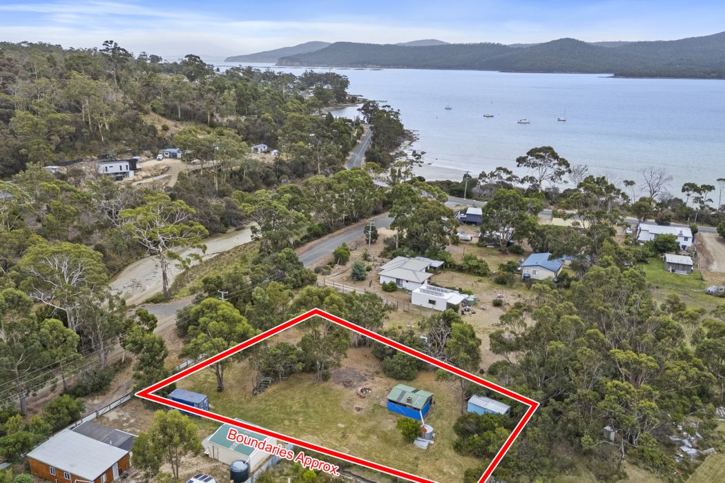 355 White Beach Road, White Beach, TAS, 7184