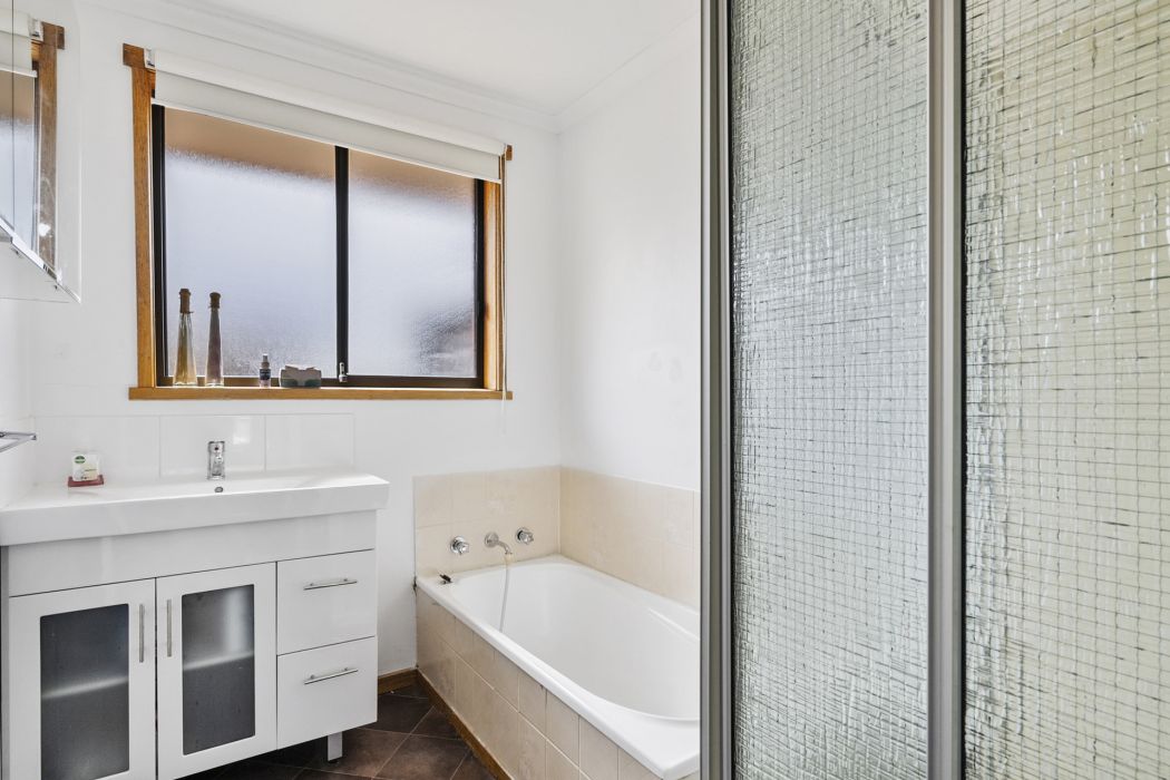 28 Sunhaven Court, Midway Point, TAS, 7171