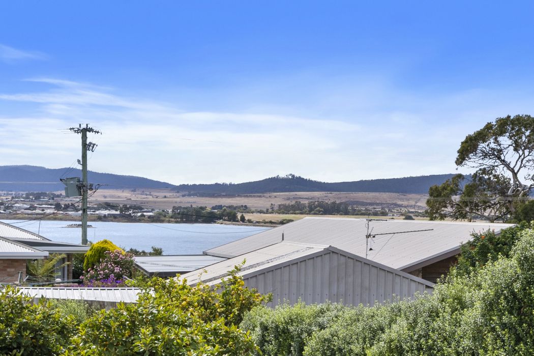 28 Sunhaven Court, Midway Point, TAS, 7171