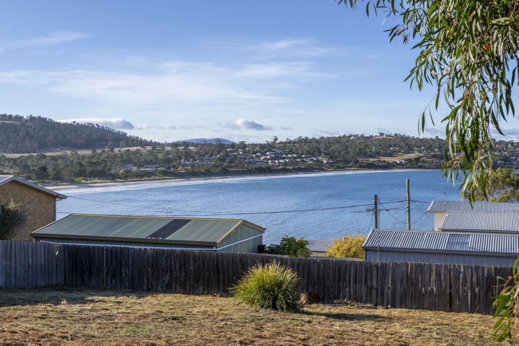 30 Sea Eagle Road, Primrose Sands, TAS, 7173